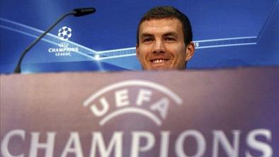 Neuer nepremagan 838 minut, kaj zmore Džeko?
