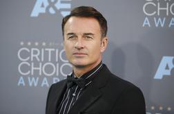 Umrl zvezdnik Julian McMahon