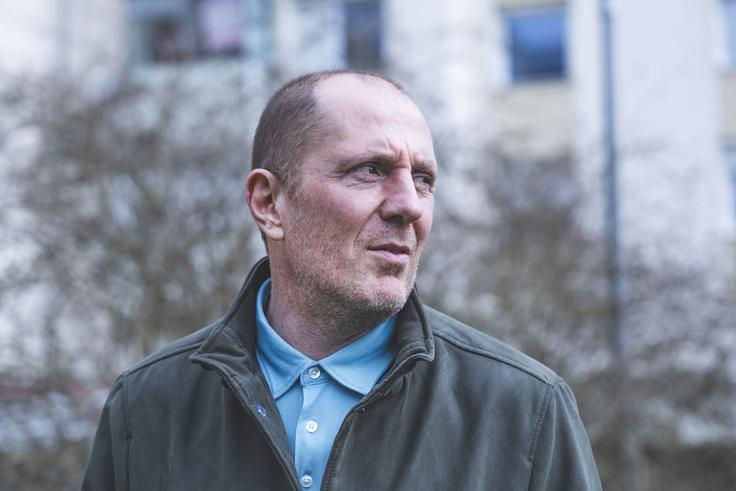 Trenerska kariera Sanela Konjevića je pestra in razgibana. Po funkcionarskih vlogah pri Interblocku in Olimpiji je postal trener nižjeligaša Interblock, bil pomočnik trenerja pri Radomljah in Iliriji, nato trener klubov Brinje Grosuplje in Tolmin, pred odhodom v Iran pa je vodil mladinsko zasedbo Gorice. | Foto: Ana Kovač