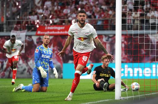 Kamplu ponovno drobtinice. Bayern brez praske, slavil tudi Dortmund.