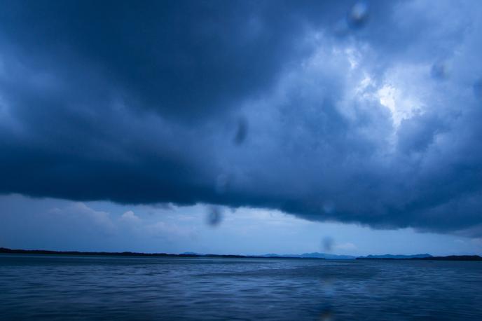 Nevihta, morje, ocean, orkan | Foto Thinkstock