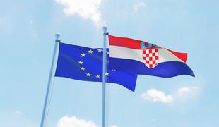 Hrvaška se v soboto opolnoči pridružuje schengenskemu in evrskemu območju