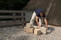 Slovenske hiše, ki zrastejo iz konoplje (video)