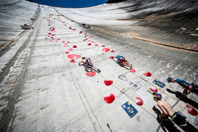 Red Bull plezanje | V finalu spektakla v Švici so bili med štirimi sodelujočimi trije Slovenci. | Foto Stefan Voitl / Red Bull Content Pool