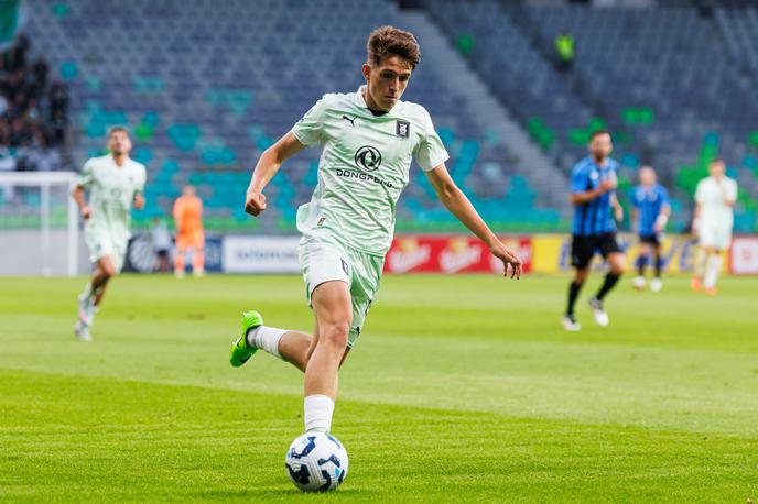 Mateo Aćimović, NK Olimpija | Mateo Aćimović bo v prihodnji sezoni igral na španskih zelenicah. | Foto Grega Valančič/www.alesfevzer.com