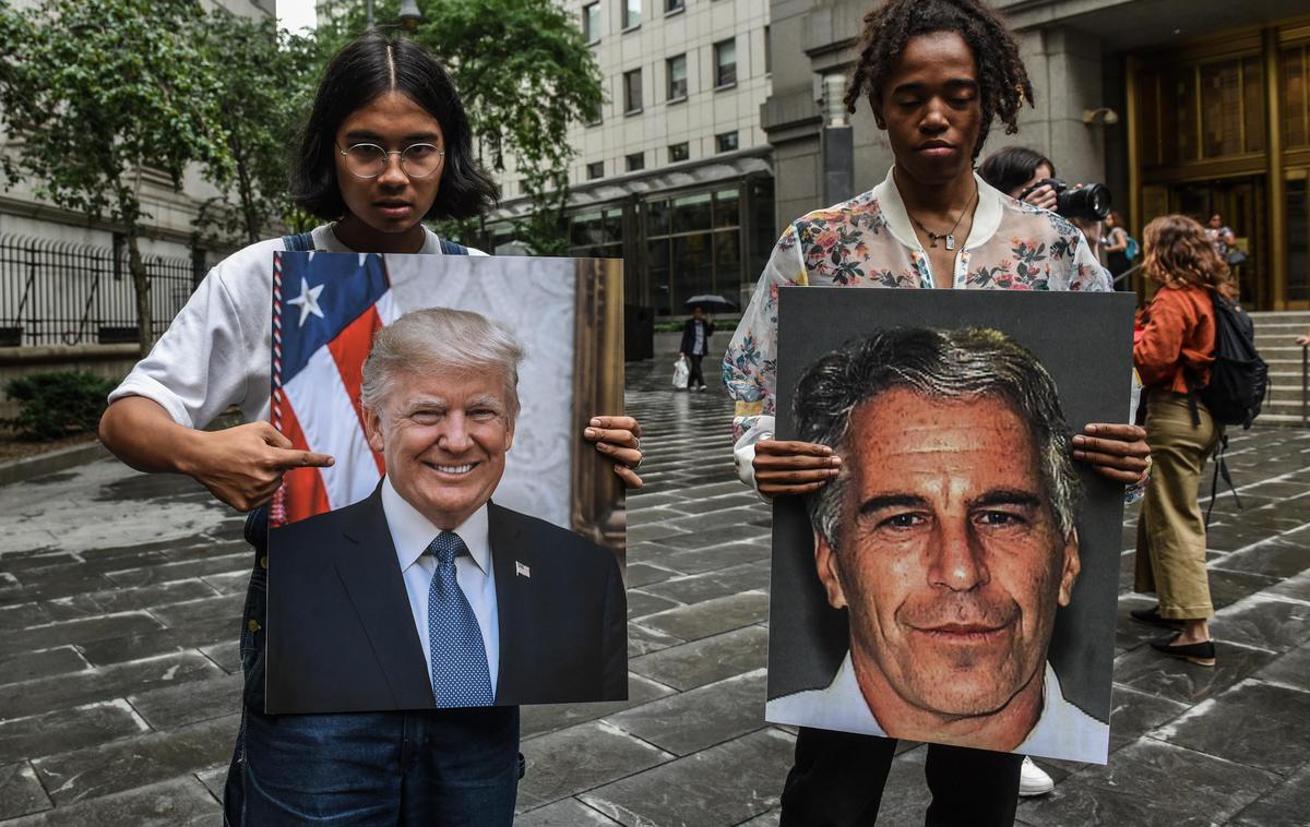 Jeffrey Epstein | Trump je bil dolgoletni prijatelj Epsteina in Maxwell. Ko je bila Maxwell obsojena na 20 let zapora zaradi sodelovanja pri spolnih zlorabah, ji je Trump zaželel vse dobro.  | Foto Getty Images