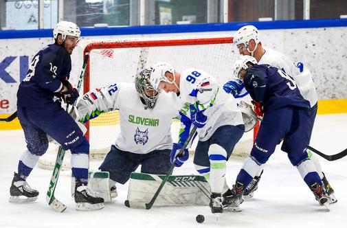 Slovenci v generalki pred SP premagali še Francoze