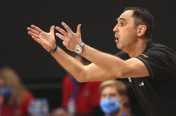 "Luka? Mogoče ga lahko zaklenemo v garderobo."