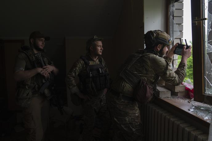 droni Ukrajina | Ukrajinski poveljniki trdijo, da so droni zdaj odgovorni že za 70 odstotkov vseh ruskih žrtev. | Foto Gulliverimage
