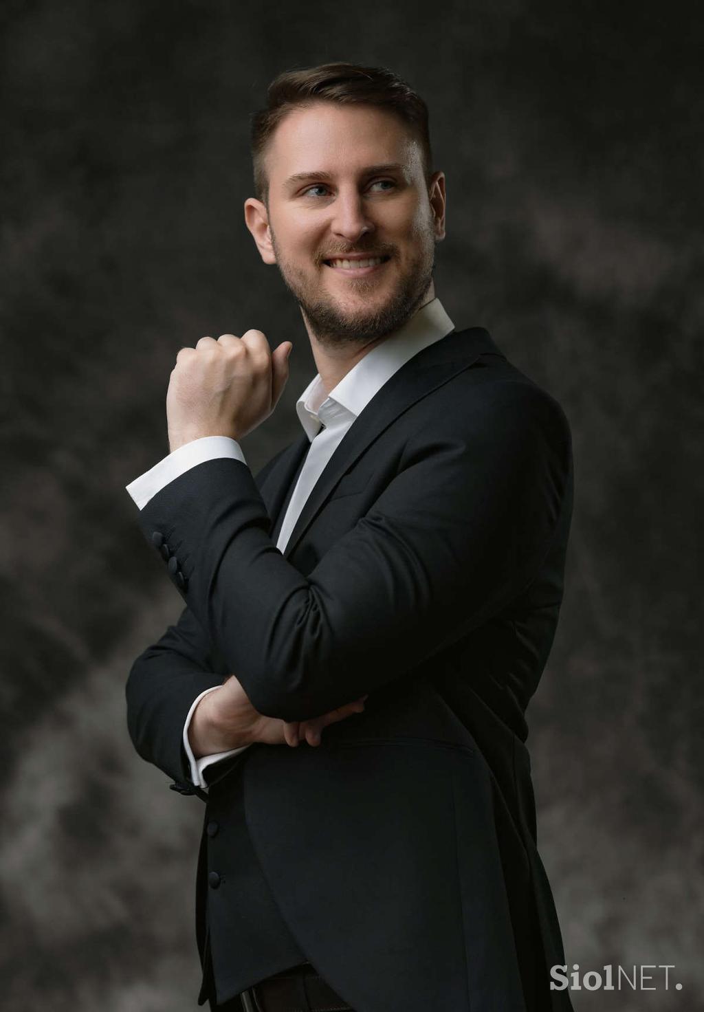 Gregor_Ravnik