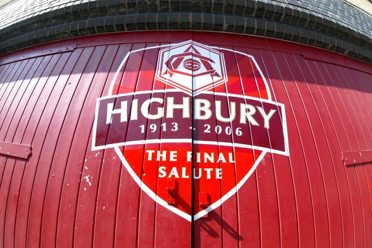 Highbury je bil skoraj stoletje dom Arsenala. Leta 2006 so stadion porušili. | Foto: Guliverimage