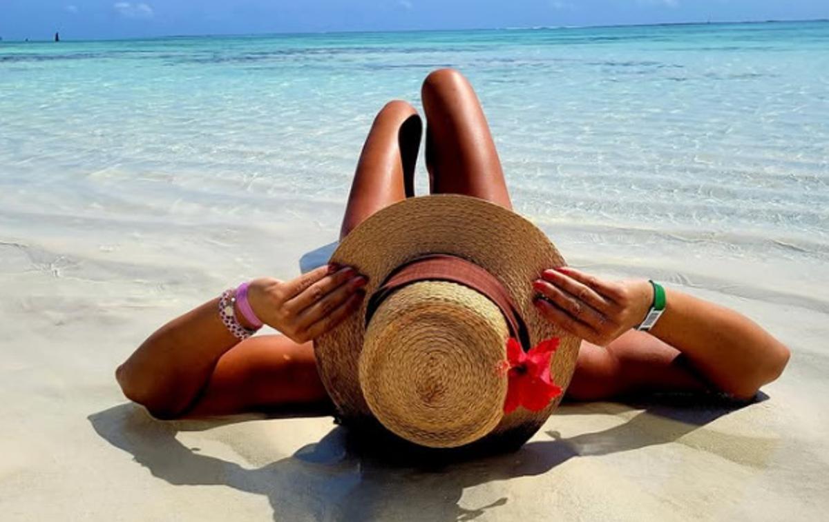 Anja Osterman | Anja Osterman je z družino odšla na Maldive. | Foto Osebni arhiv