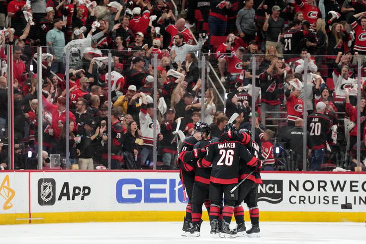 Carolina Hurricanes - Montreal Canadiens, 5. tekma | Foto: Reuters