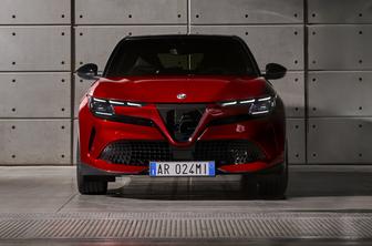 Alfa romeo junior – zmaga italijanske politike, novo ime za alfo