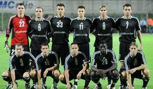 Zeljkovič: V Berlin ne gremo z belo zastavo