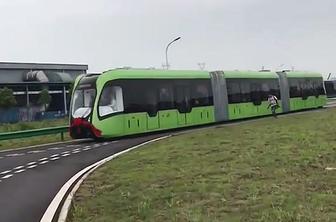Kitajci razvili tramvaj na virtualnih tirih