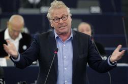 Evropski poslanec Švicarje označil za idiote in kretene