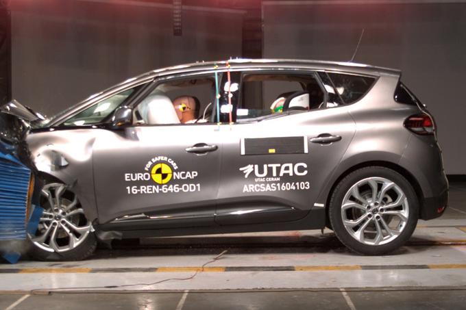 Čvrsta karoserija se je na testu Euro NCAP izkazala z dobro zaščito pri čelnem in bočnem trku, tako pri zaščiti odraslih potnikov (90 odstotkov) kot tudi pri obrambi otrok (82 odstotkov). | Foto: EuroNCAP