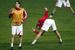 Barcelona verjame, Liverpool upa 