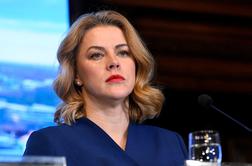 Odstopila latvijska premierka