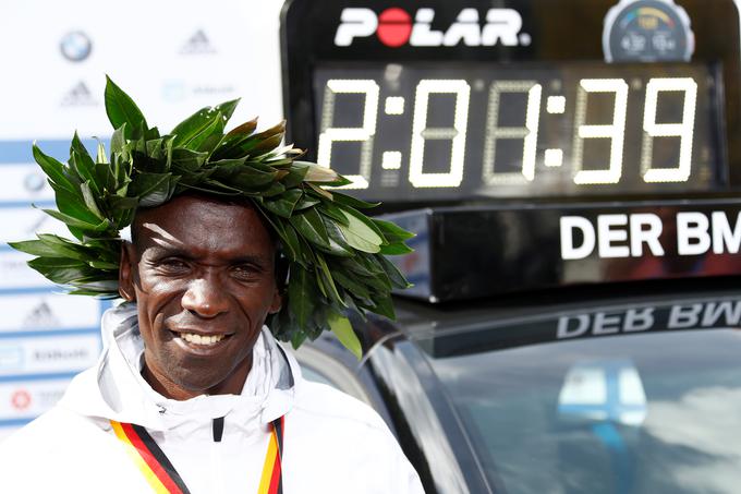 Eliud Kipchoge je atletsko leto 2018 zaznamoval z novim svetovnim rekordom v maratonu. | Foto: Reuters