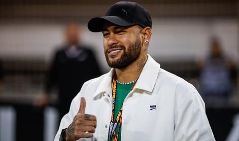 Neymar spet postal oče, vsi trije otroci imajo drugo mamo