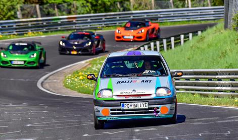 Kultni Nordschleife: upravitelji so v objektiv ujeli tudi Slovenko #foto
