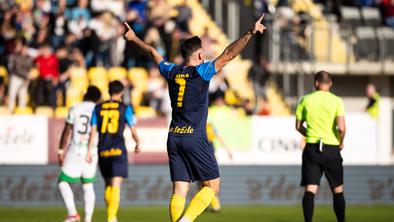 Spektakularen derbi v Celju, Mura z novim trenerjem do točke