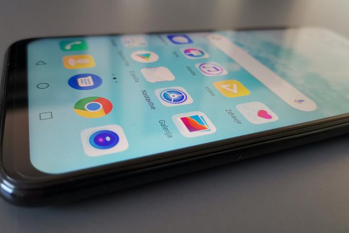 Huawei P Smart 2019 telefon | Foto: Matic Tomšič