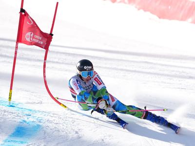 Novozelandka na vrhu, Bucik Jogan izenačena s Shiffrin