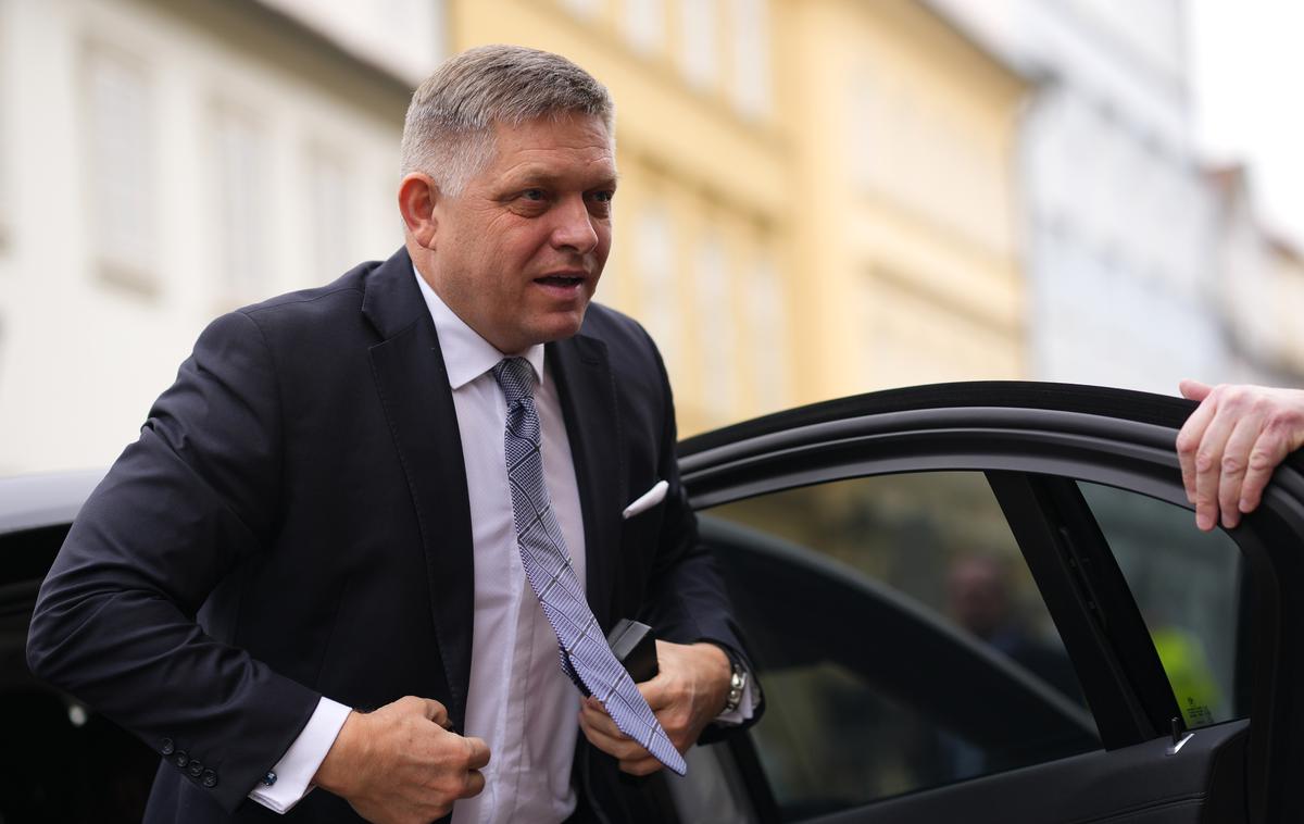 Robert Fico | Slovaška je že nekaj let politično zelo polarizirana, atentat na Roberta Fica pa bo verjetno to polariziranost v slovaški družbi še poglobil. | Foto Guliverimage