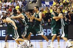 Olympiakos in Panathinaikos v finalu