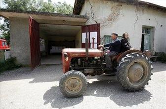 HDZ ostaja najmočnejša stranka
