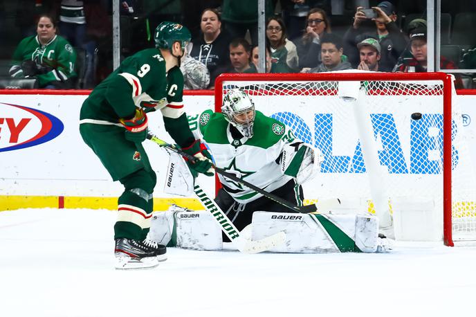 Mikko Koivu | Kapetan Minnesote Mikko Koivu je odigral 1000. tekmo v ligi NHL, na njej pa dosegel 700. točko. | Foto Reuters