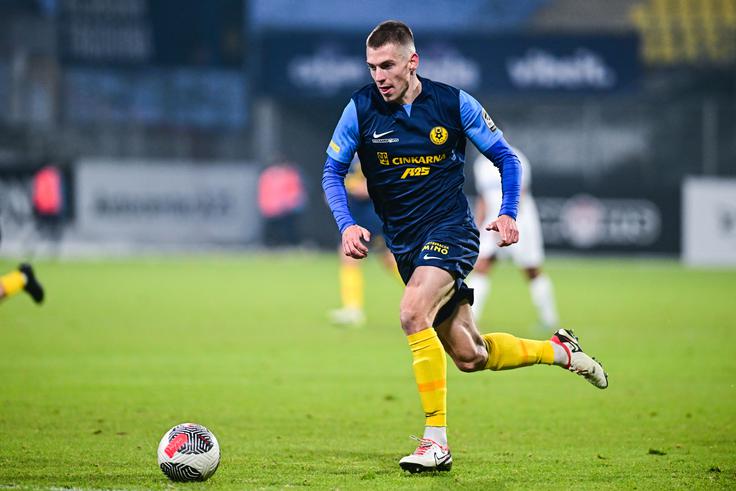 Mark Zabukovnik je bil pri strelu z bele točke neuspešen. | Foto: Aleš Fevžer
