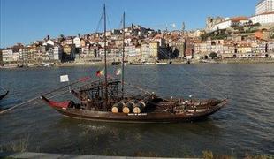Porto: mesto odličnega vina in pisanih stavb