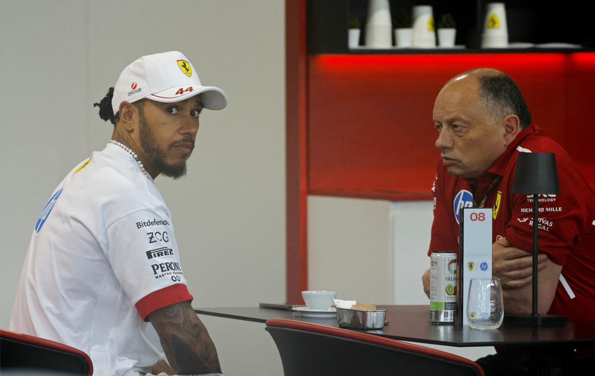 Miami Lewis Hamilton Ferrari Frederic Vasseur | Po dirki sta se Lewis Hamilton in šef ekipe Frederic Vasseur pogovorila. | Foto Reuters