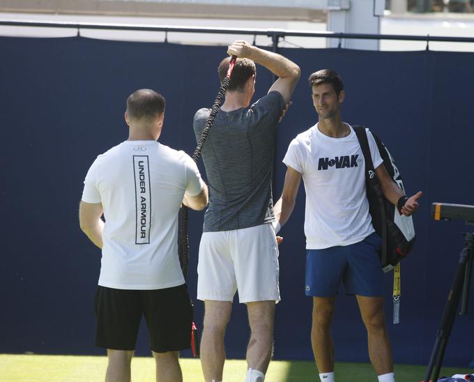 Novak Đoković in Andy Murray se zelo dobro poznata, kar je lahko velika prednost. | Foto: Guliverimage