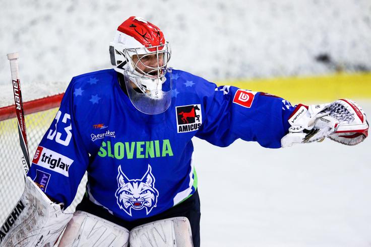 V slovenskih vratih je končal le en plošček. | Foto: 