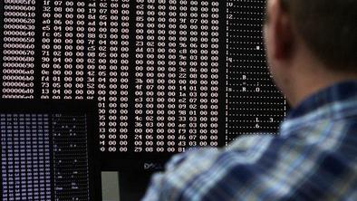 FBI bi hekerje lovil s trojanci, sodišče se ne strinja