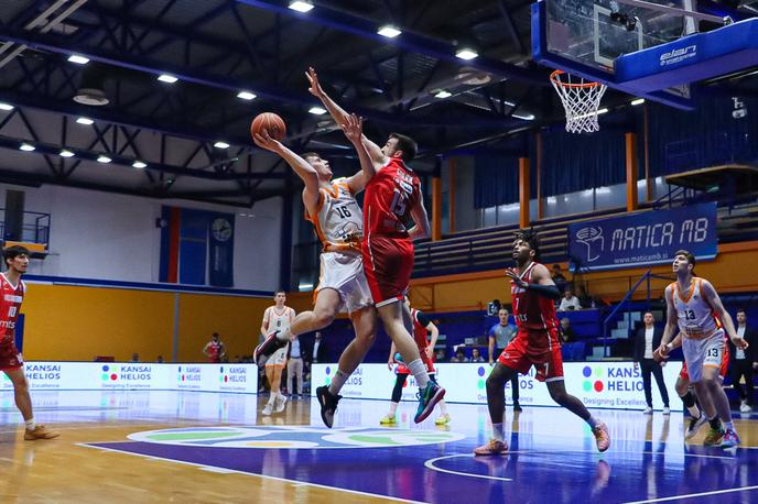 ABA2: Kansai Helios - Vojvodina | Odločitev o zmagovalcu je padla v zadnjih minutah tekme.  | Foto Kansai Helios/Maruša Kavčič