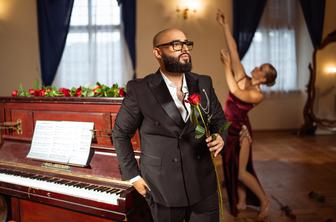 Tilen Lotrič: Glasba je za vse nas, da z njo dihamo, pojemo in jo živimo