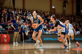 Neprepoznavne Slovenke doživele prvi poraz