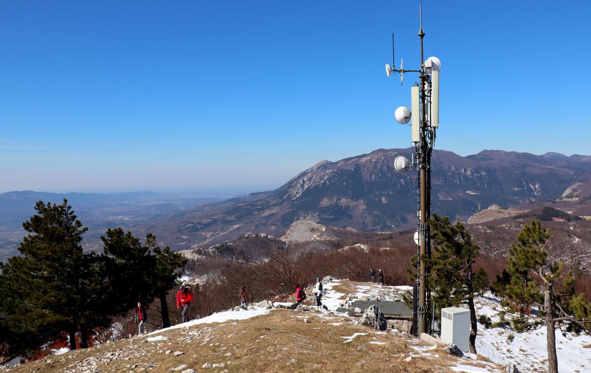 Sinji vrh | Vzpon na Sinji vrh je nezahtevna tura, tudi v zimskem času. | Foto Matej Podgoršek