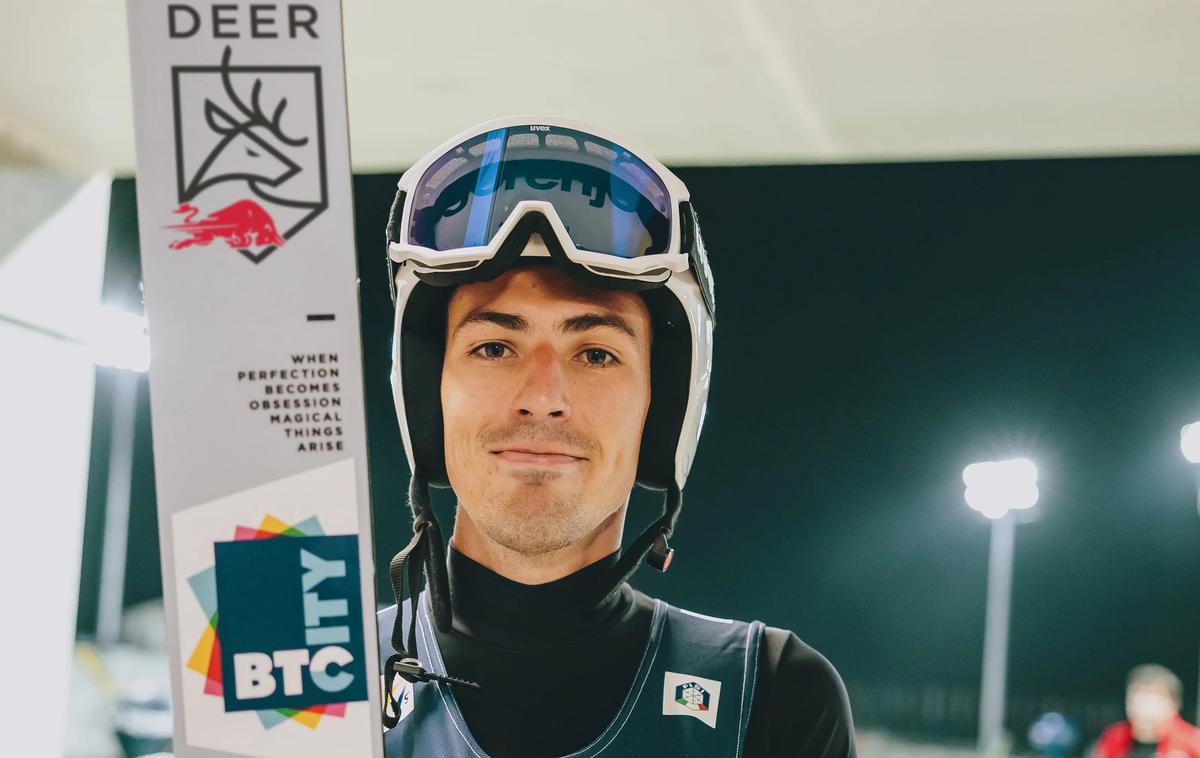 Timi Zajc | TImi Zajc bo po novem skakal na smučeh Van Deer-Red Bull Sports. | Foto VAN DEER–Red Bull Sports