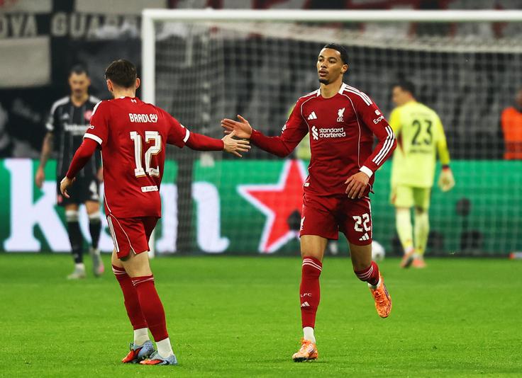Francoz Hugo Ekitike, ki se je poleti iz Frankfurta preselil v Liverpool, je v 35. minuti izenačil rezultat na 1:1. | Foto: Reuters
