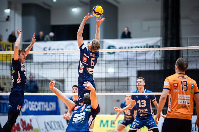 OK i-Vent Maribor in ACH Volley | ACH Volley in i-vent Maribor se bosta v finalu pokala pomerila v Velenju. Vloga favorita pripada oranžnim zmajem. | Foto Jure Banfi