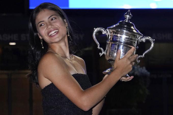 Emma Raducanu je poskrbela za eno največjih presenečenj v zgodovini tenisa. | Foto: Guliverimage/Vladimir Fedorenko