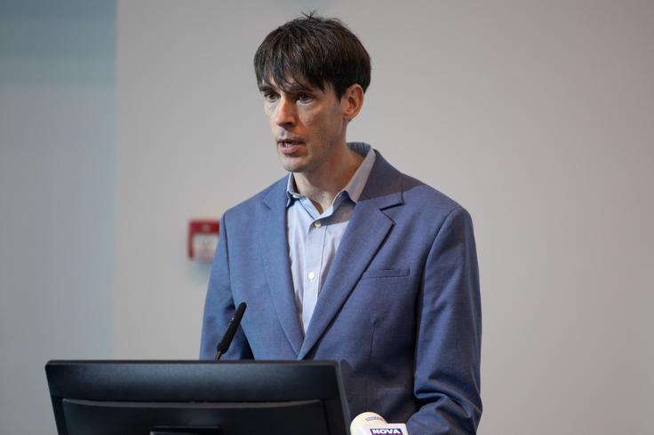 Igor Pravst z Instituta za nutricionistiko je izpostavil, da je pomanjkanje vitamina D v Sloveniji zelo razširjeno. | Foto: STA