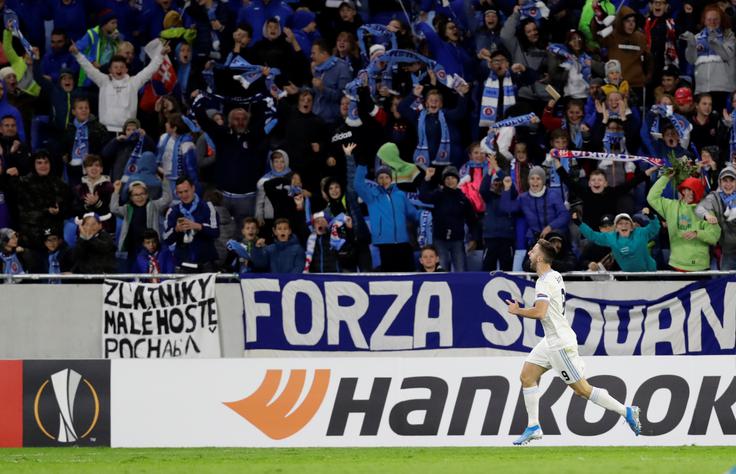 Za klub Slovan je v 78 nastopih zabil 60 golov. Podobne številke od njega pričakujejo tudi navijači Sportinga. | Foto: Reuters